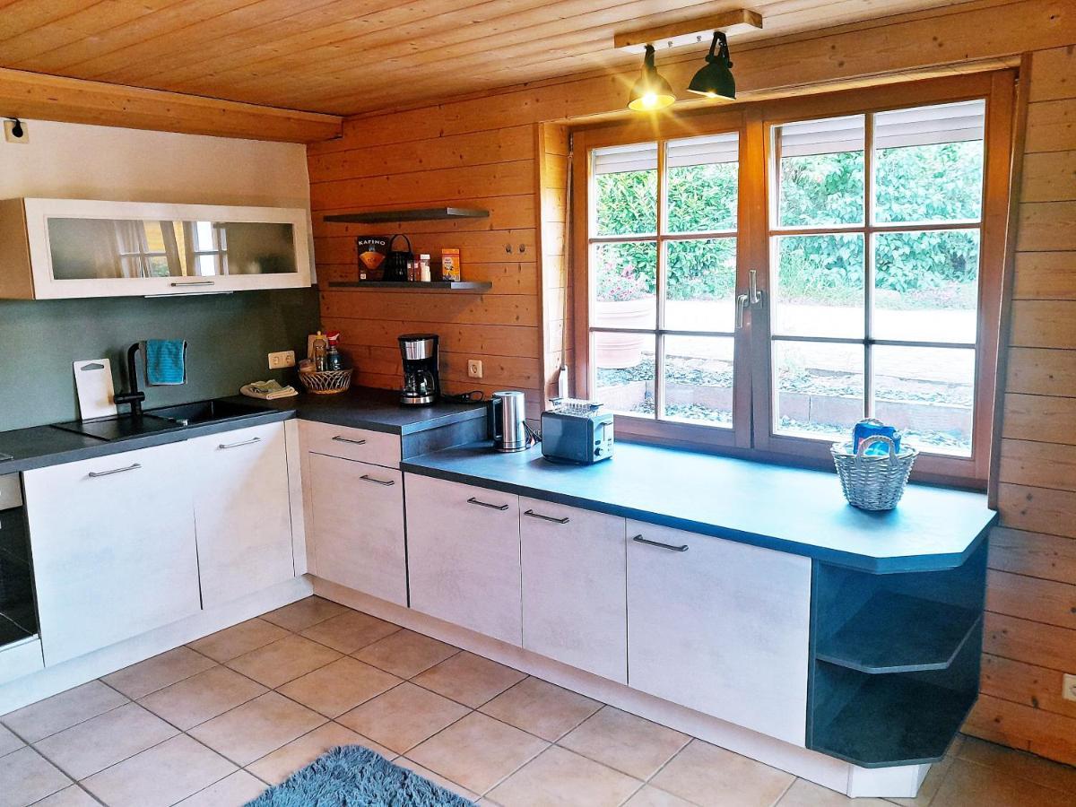 Ferienwohnung Bluetenzauber In Idyllischer Lage Naehe Bodensee Hilzingen Exterior photo